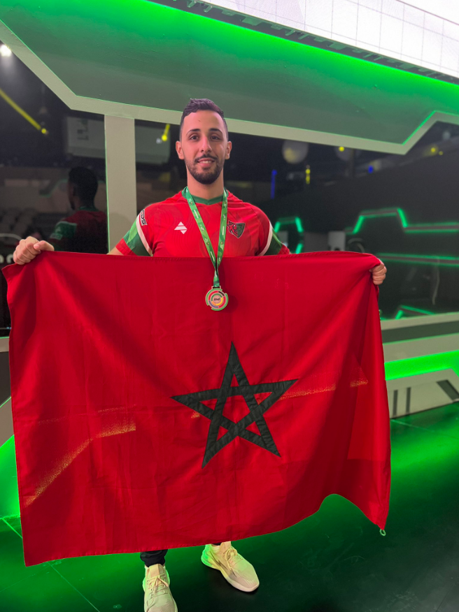 Moroccan eFootball Champion Competes in Afro-Arab Tournament